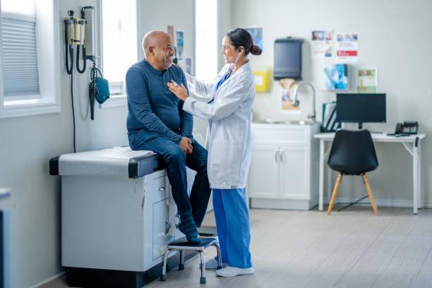 Benefícios da Laserterapia Sistêmica para Sua Saúde Benefícios da Laserterapia Sistêmica para Sua Saúde